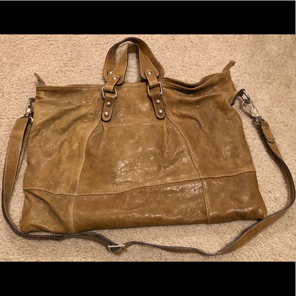 2/$35 Nardelli Crossbody bag